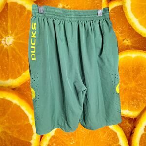 NIKE Authentic Men's Green Dri-Fit Basketball Oregon‎ Ducks Shorts Size M